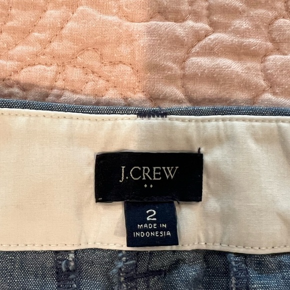 J. Crew 5” Classic Chambray Short  (size 2) - Picture 6 of 11